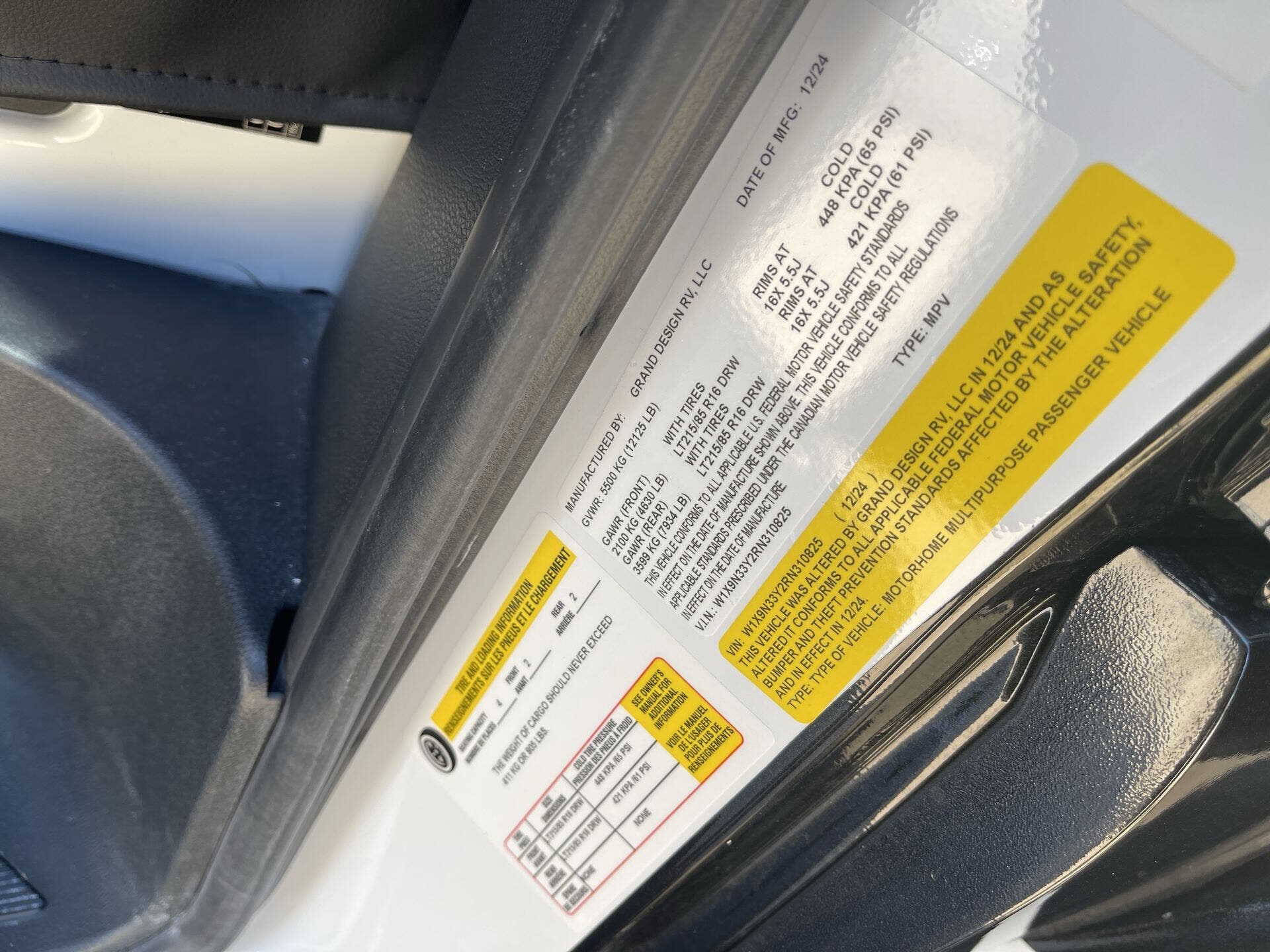 2024 Mercedes Benz Sprinter 4500 photo 33