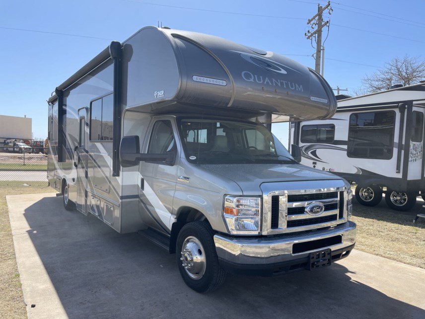 Used 2019 Thor Motor Coach Quantum RW28 available in Oklahoma City, Oklahoma