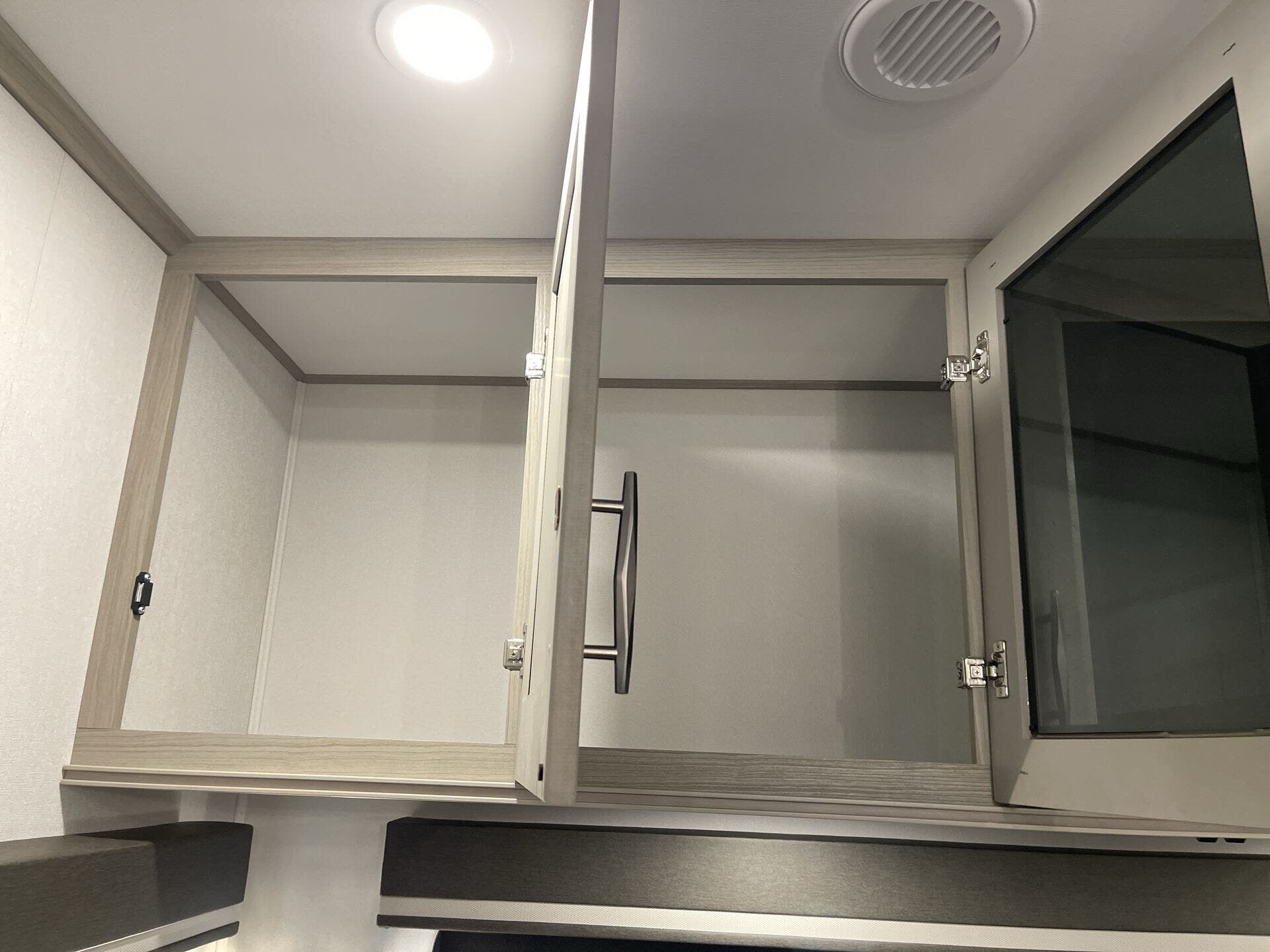 2025 Grand Design Recreational Solitude Wide body photo 8