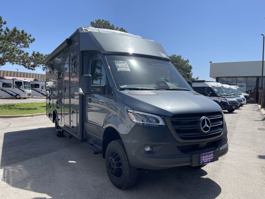 New 2025 Winnebago Ekko 23B available in Oklahoma City, Oklahoma