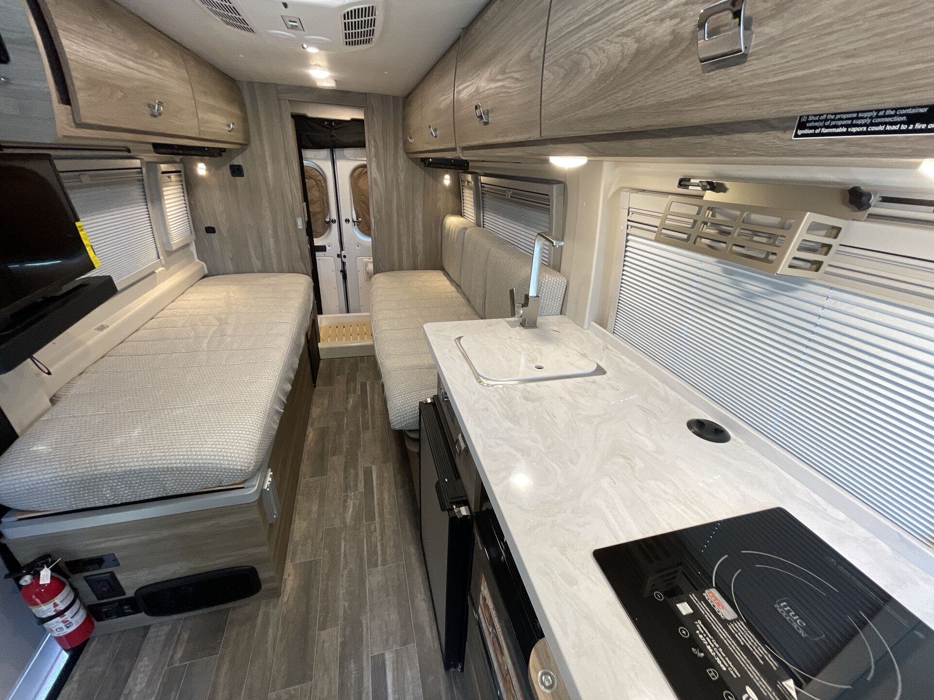 2025 Ram ProMaster 3500 photo 2