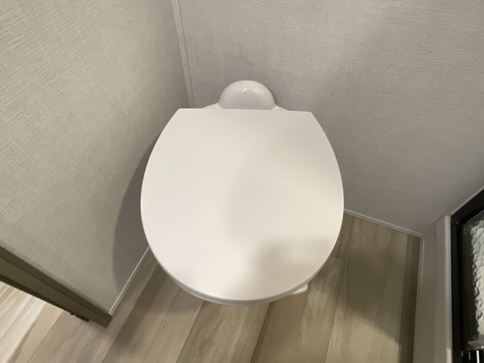 2025 Grand Design Recreational Reflection Narrow Body photo 18