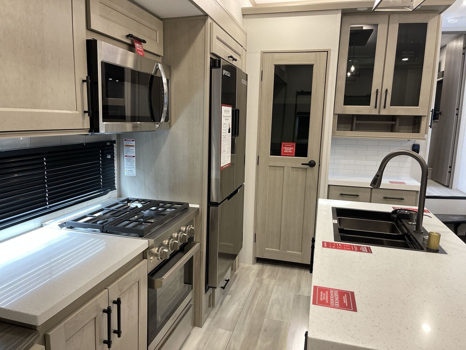 2025 Grand Design Recreational Solitude Wide body photo 3