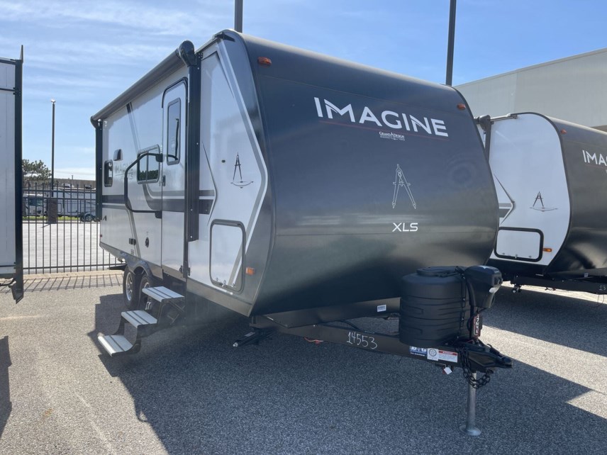 New 2025 Grand Design Imagine XLS 17MKE available in Oklahoma City, Oklahoma