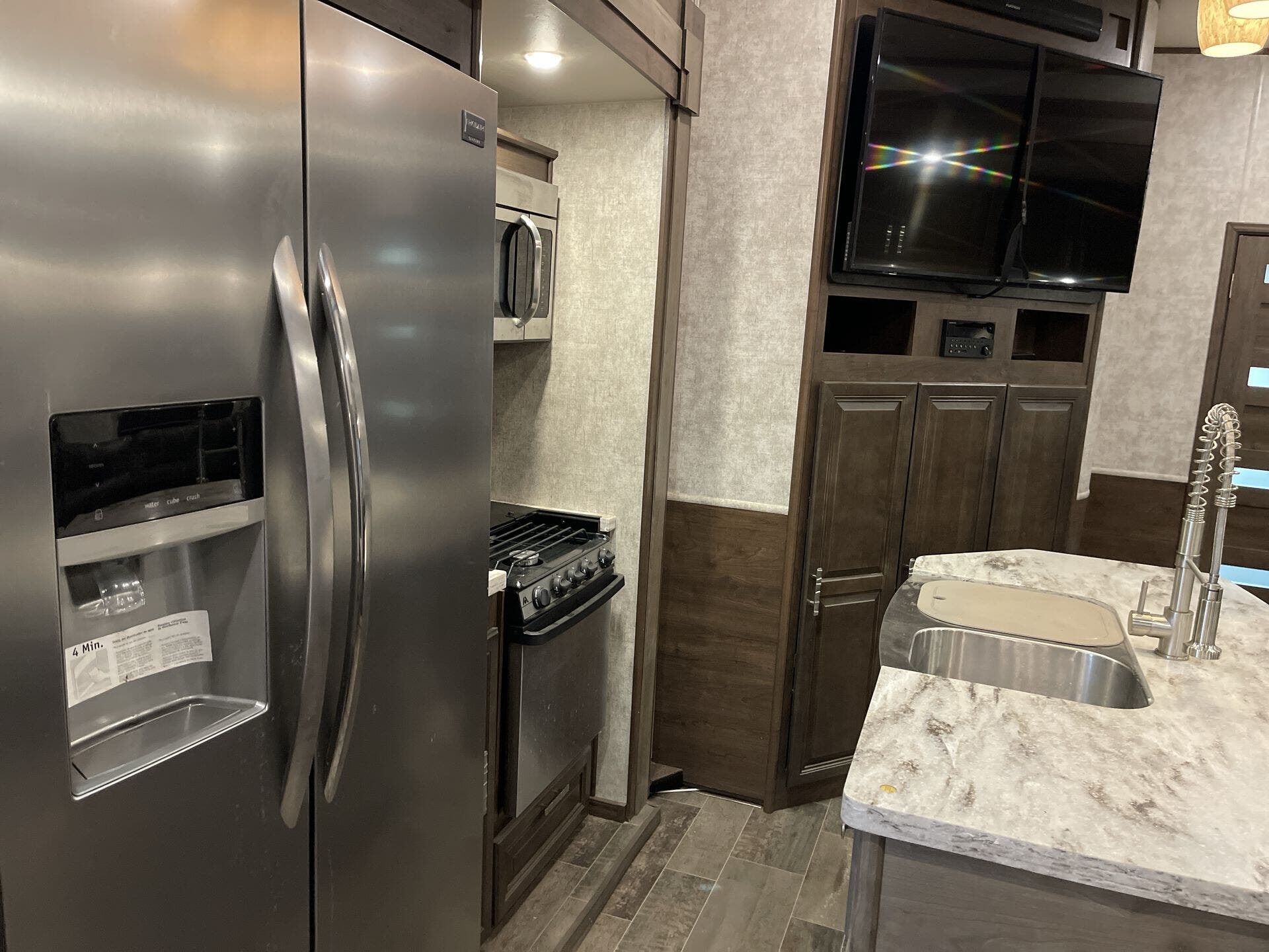 2017 Highland Ridge Highland Ridge photo 2