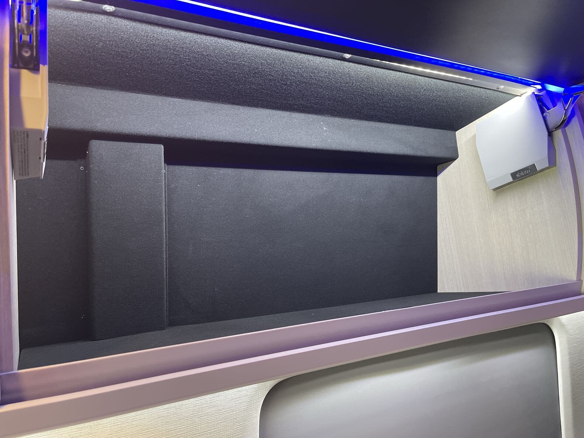 2025 Mercedes Benz Sprinter 3500 photo 15