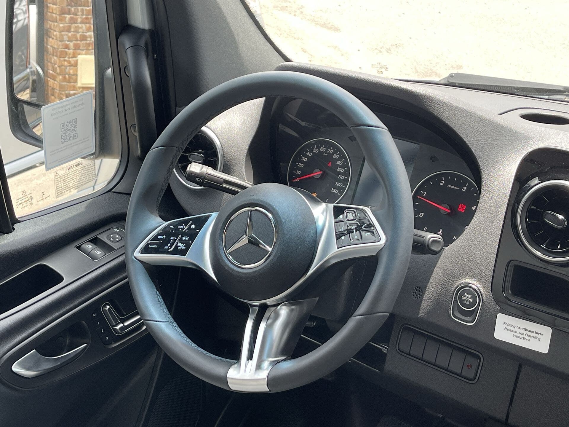 2025 Mercedes Benz Sprinter 3500 photo 29