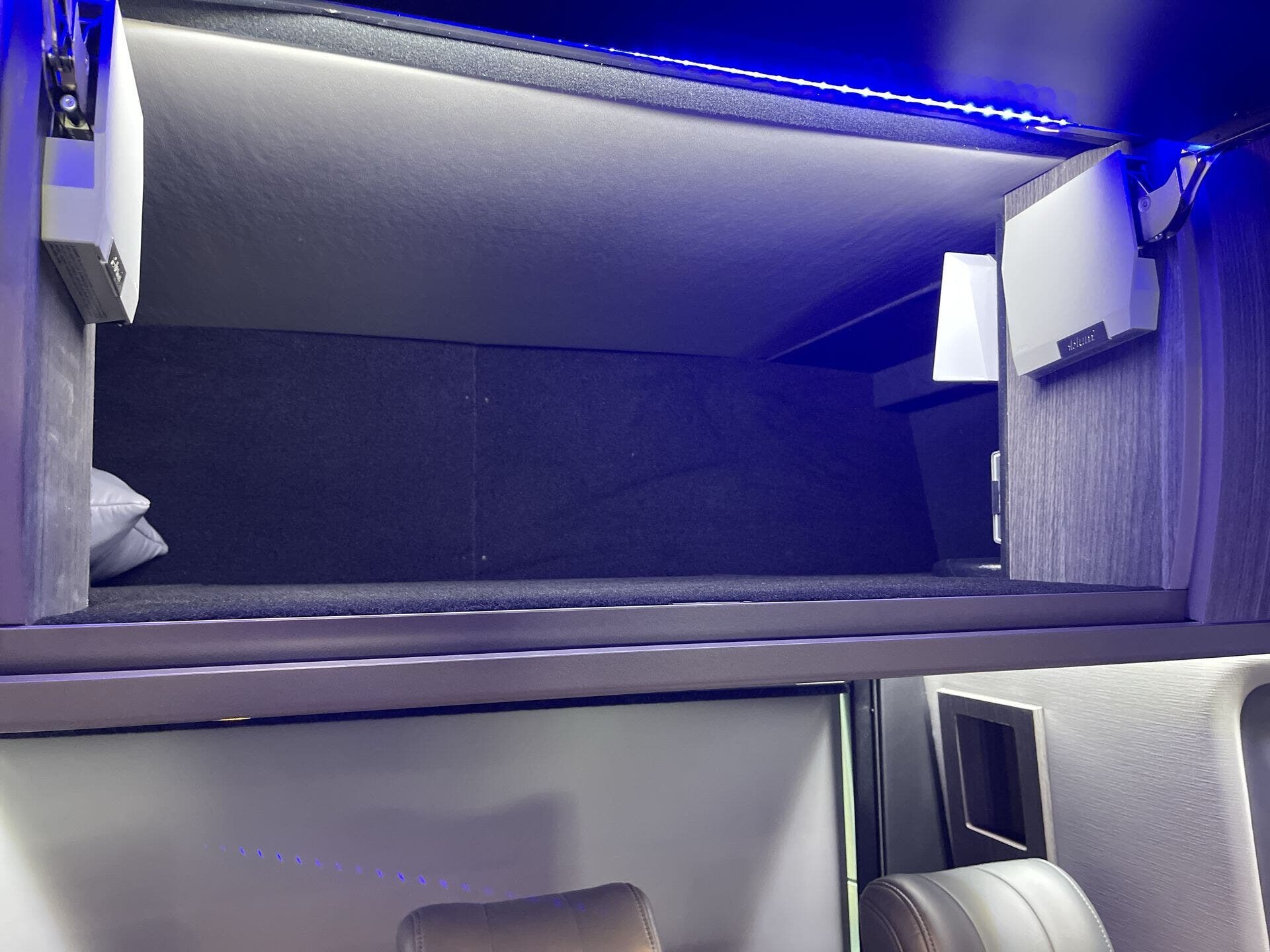 2025 Mercedes Benz Sprinter 3500 photo 15