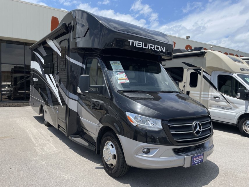 Used 2023 Thor TIBURON 24FB available in Oklahoma City, Oklahoma
