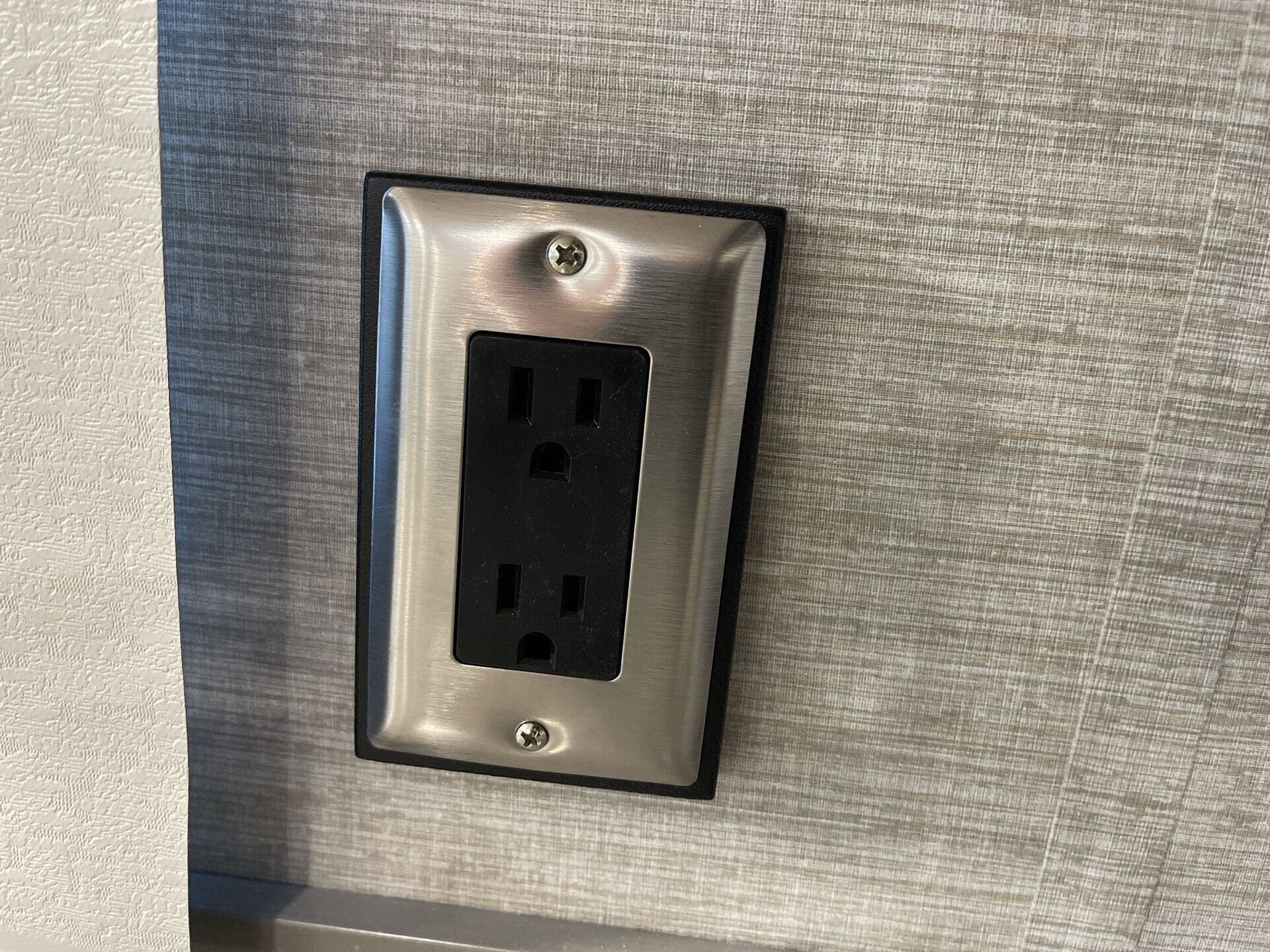 2024 Freightliner XC-S Straight Rail Rear Engine Motor Home Chassis photo 4