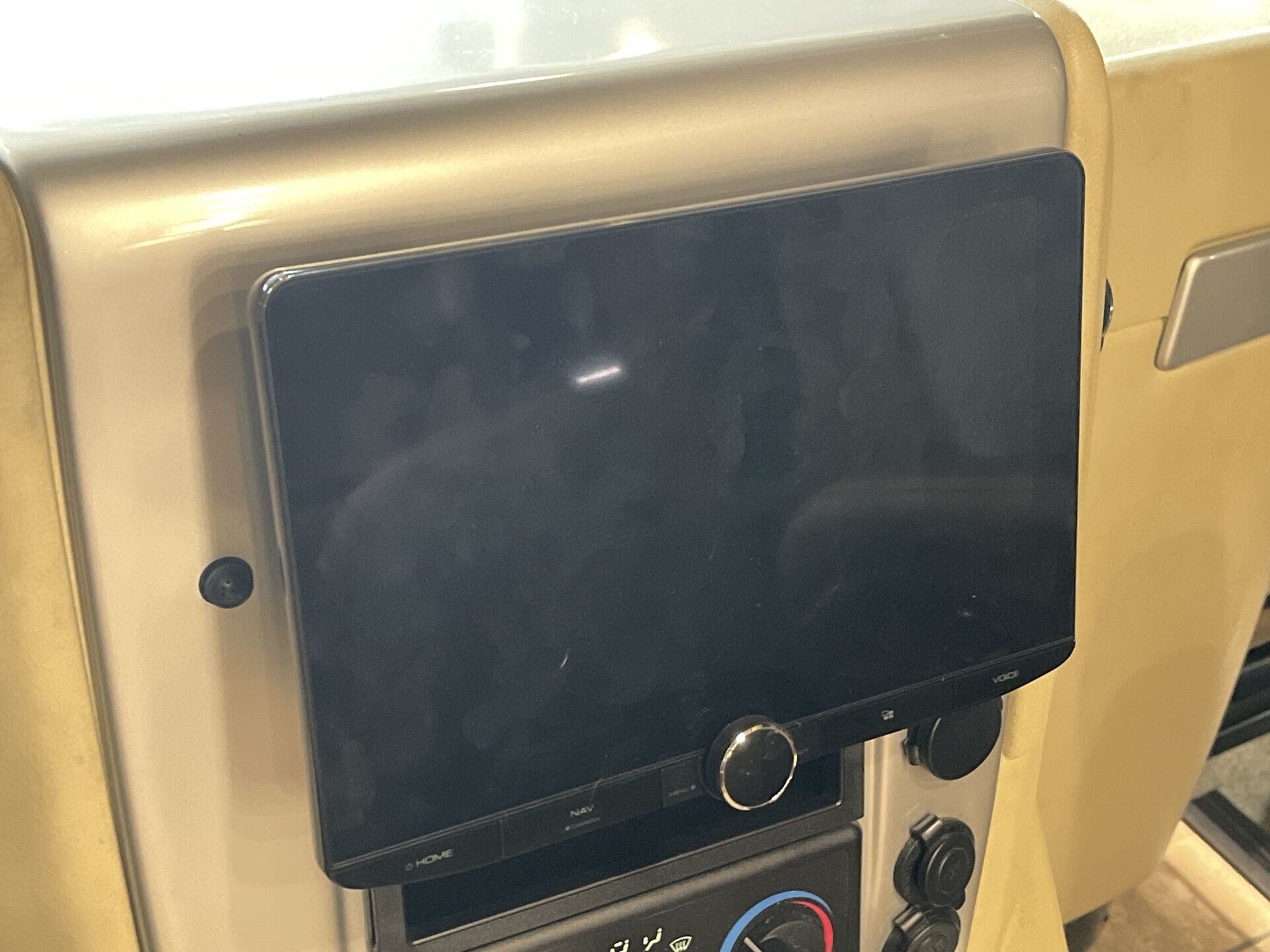 2015 Tiffin Motorhomes, Inc Breeze photo 10