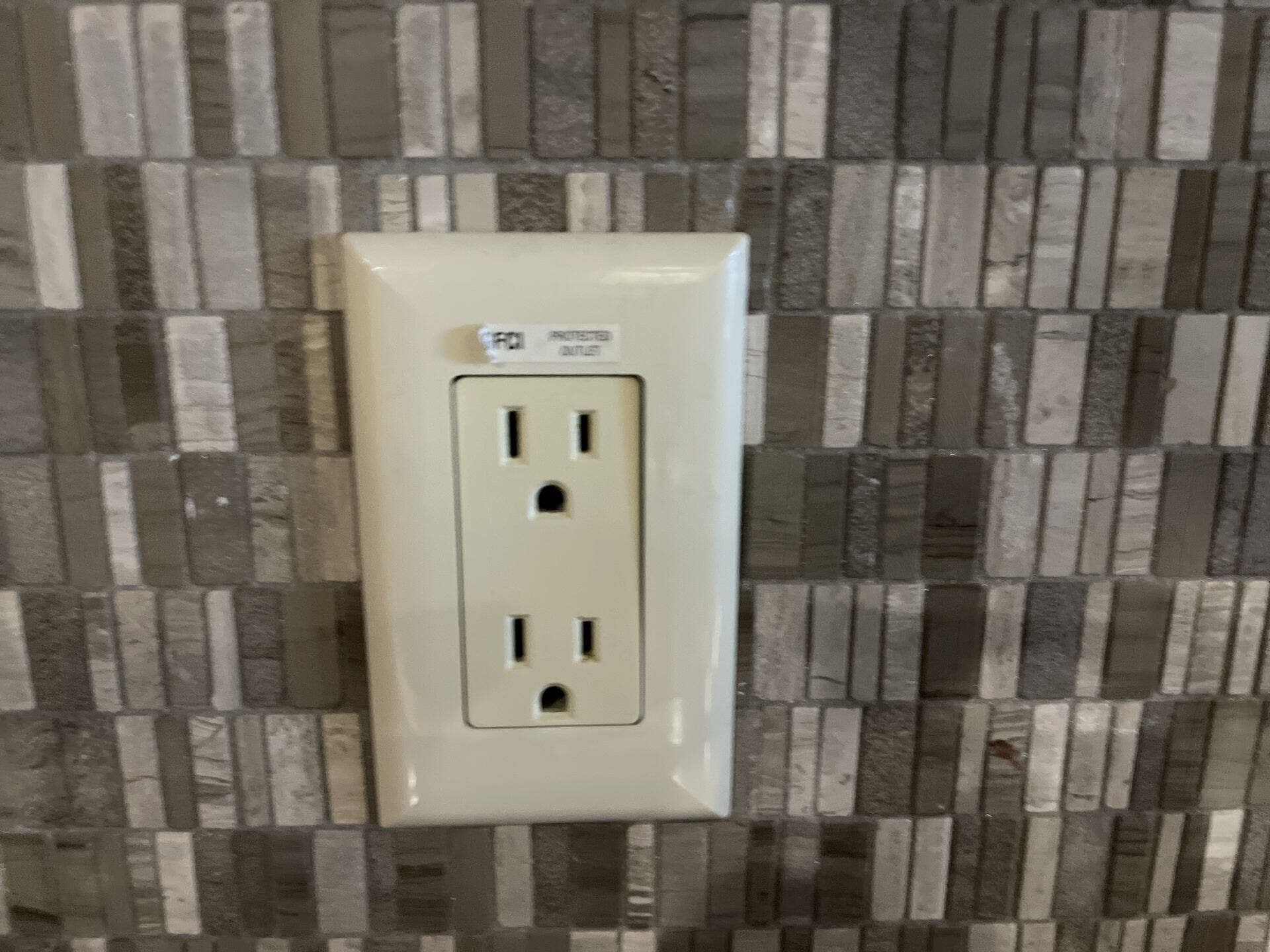 2015 Tiffin Motorhomes, Inc Breeze photo 6