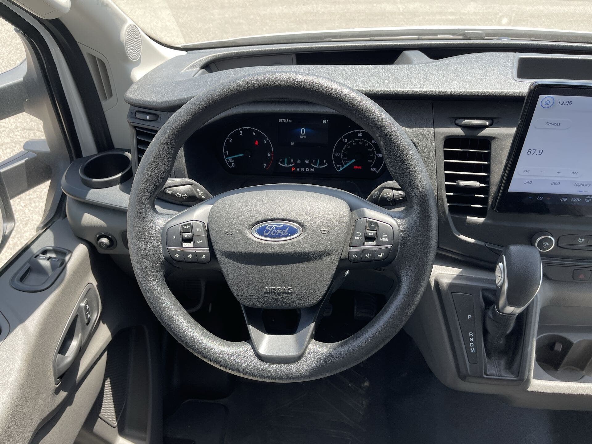 2023 Ford Transit photo 28