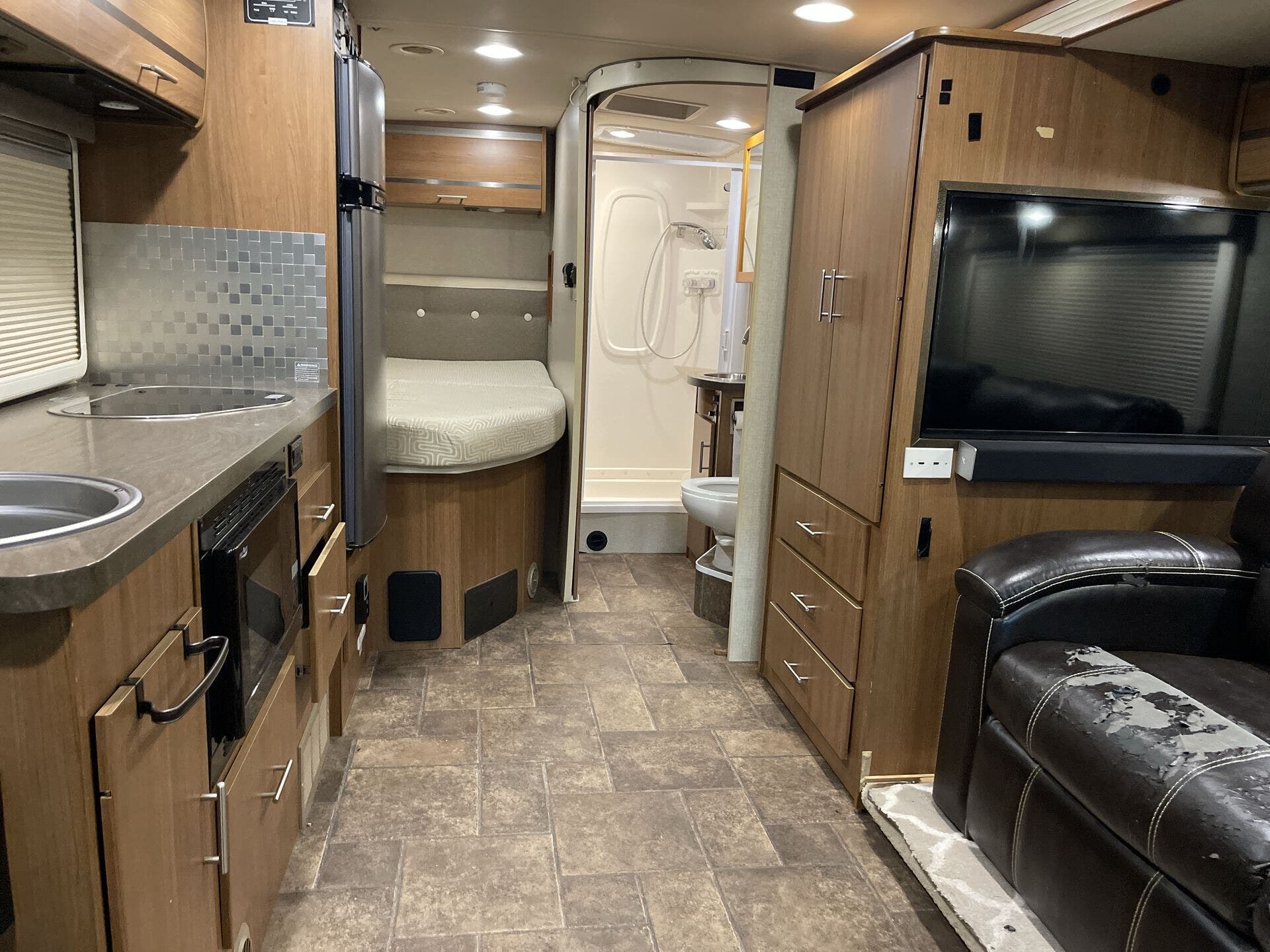 2013 Mercedes Benz Sprinter Standard Roof photo 2