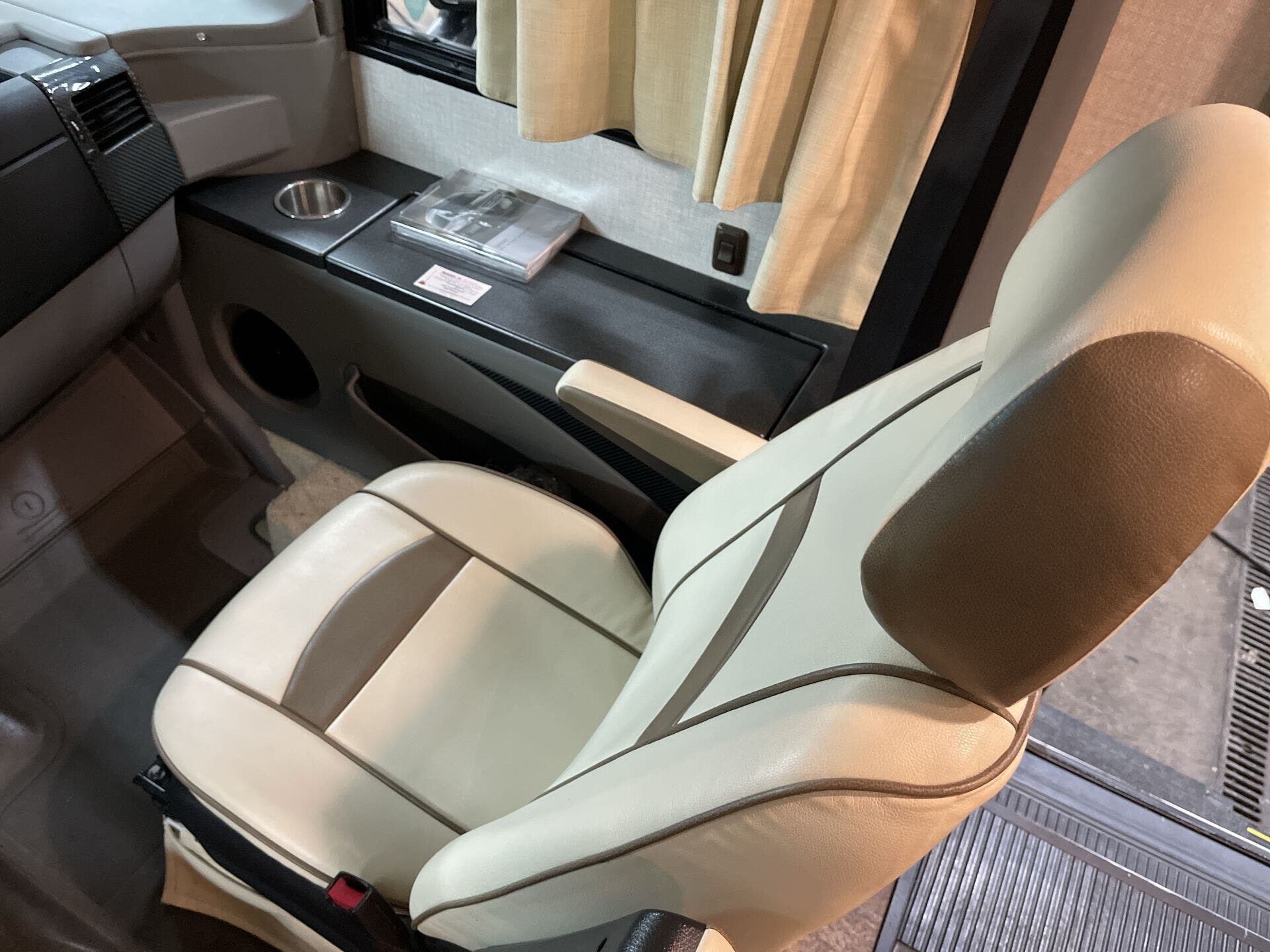 2013 Mercedes Benz Sprinter Standard Roof photo 22