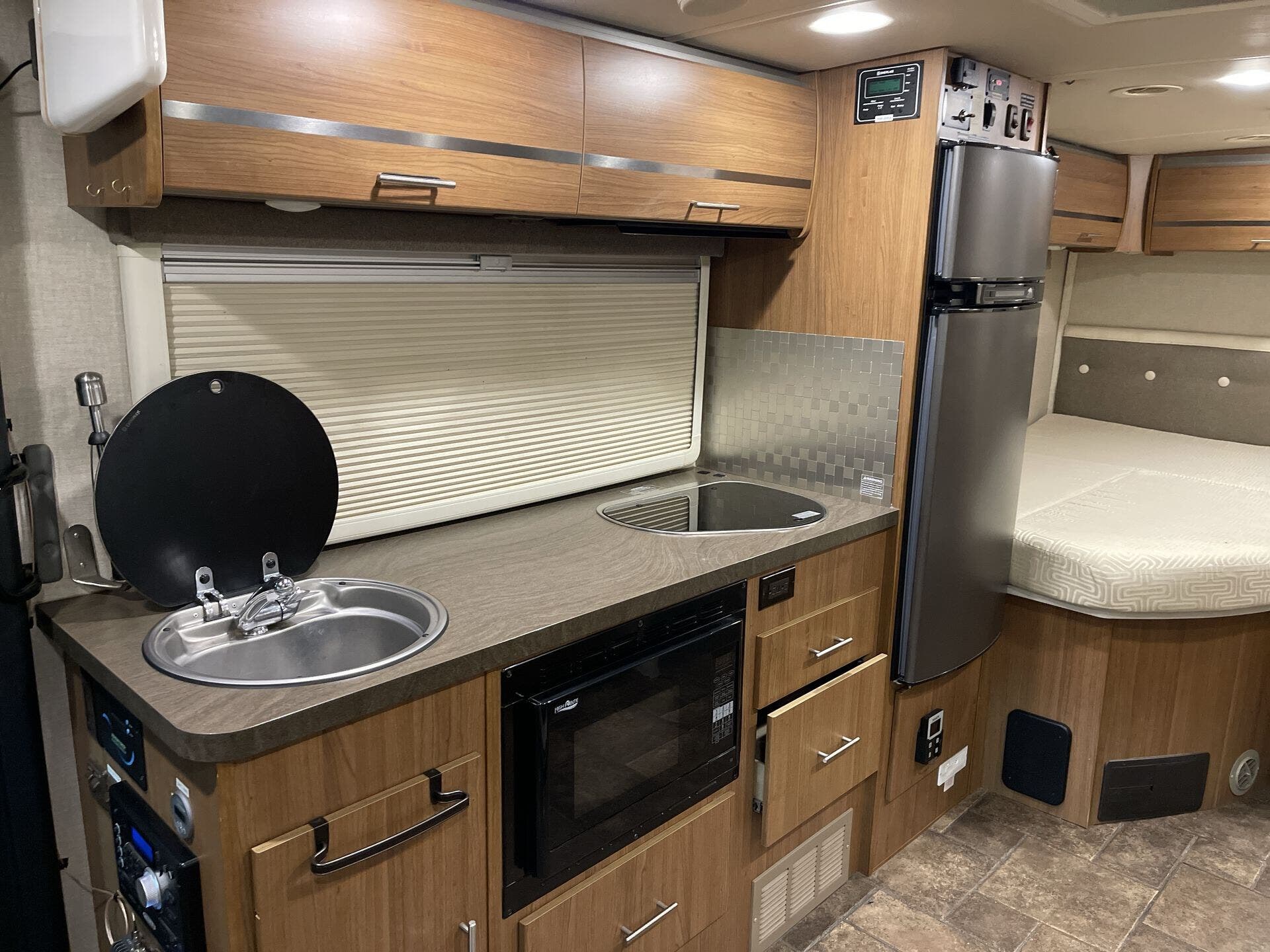 2013 Mercedes Benz Sprinter Standard Roof photo 3