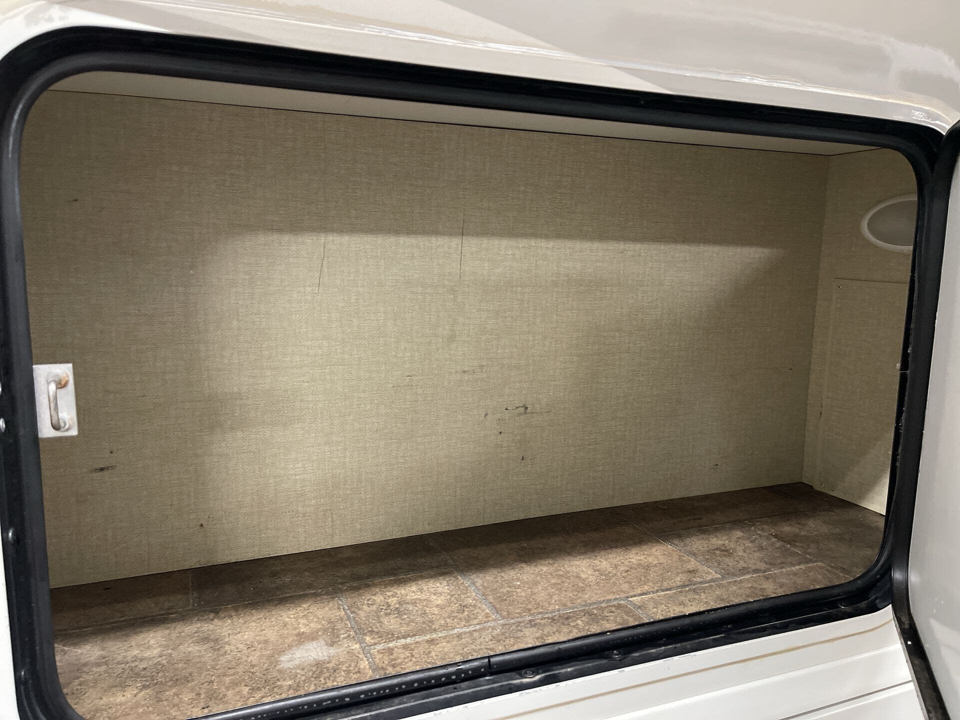 2013 Mercedes Benz Sprinter Standard Roof photo 19