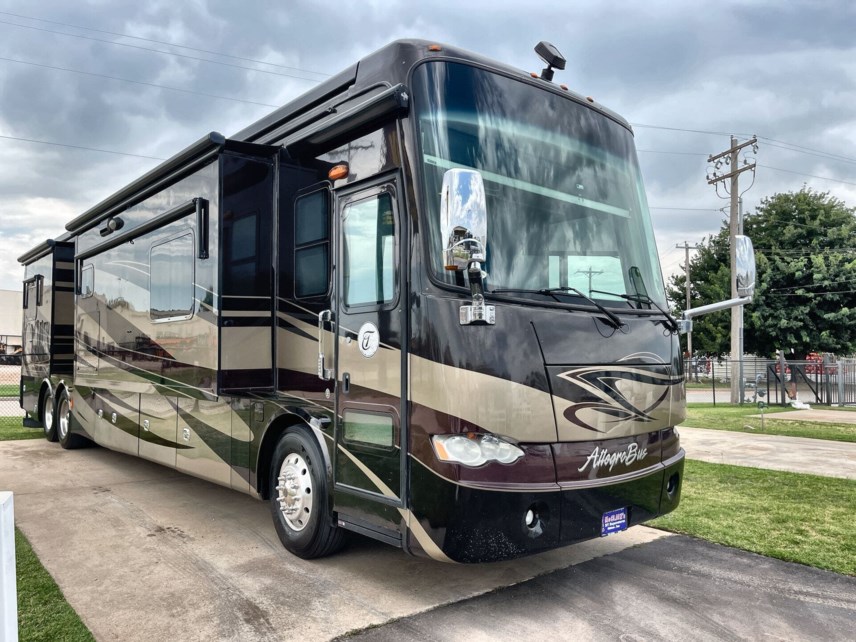 Used 2012 Tiffin Allegro Bus 430GP available in Oklahoma City, Oklahoma
