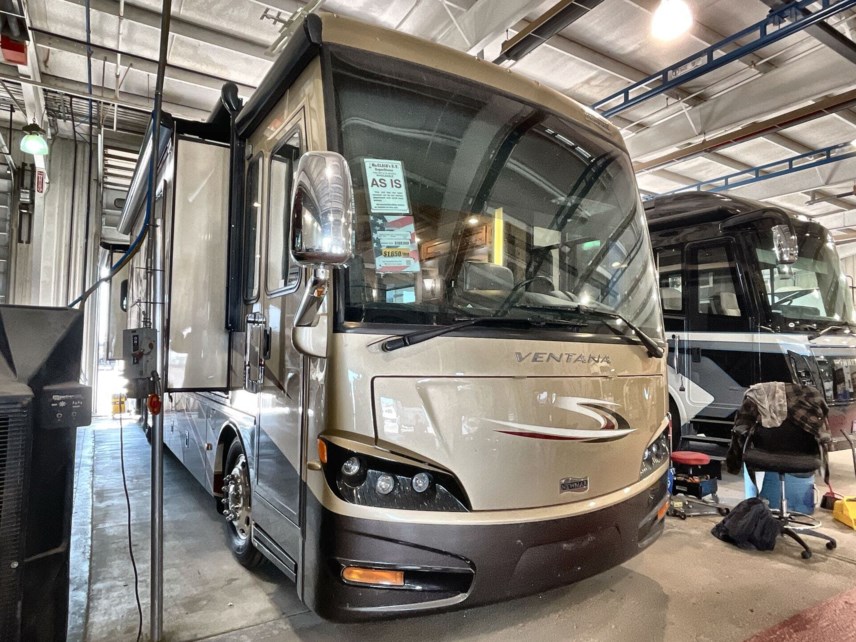 Used 2015 Newmar Ventana 4037 available in Oklahoma City, Oklahoma