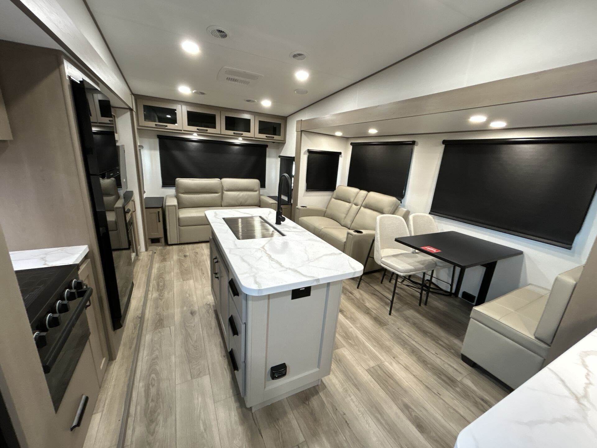 2026 Grand Design Reflection 100 28RL - New Fifth Wheel For Sale by McClain's RV Oklahoma City in Oklahoma City, Oklahoma