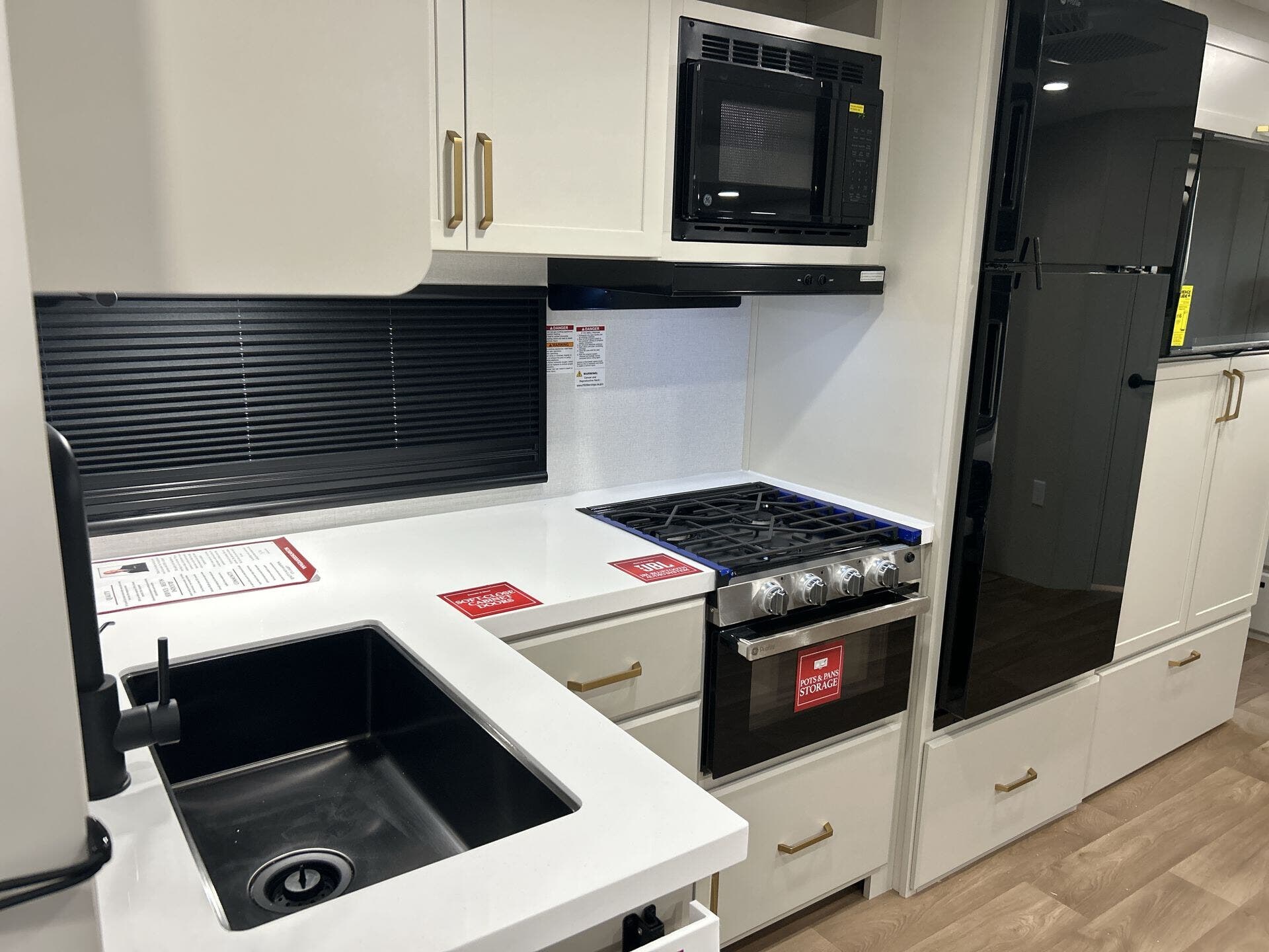 2027 Imagine 2800BH by Grand Design from McClain's RV Oklahoma City in Oklahoma City, Oklahoma