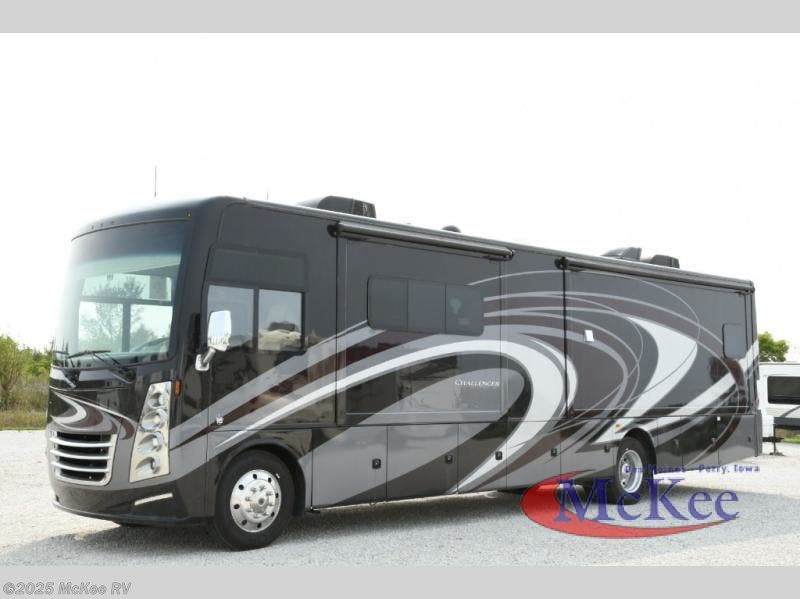 2019 Thor Motor Coach Challenger 37YT RV for Sale in Perry, IA 50220