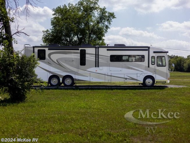 2016 Tour 42HD by Winnebago from McKee RV in Perry, Iowa