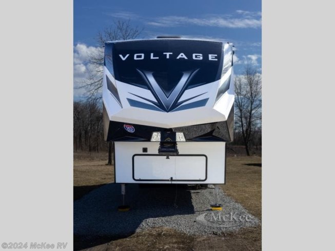 2021 Voltage 4225 by Dutchmen from McKee RV in Perry, Iowa