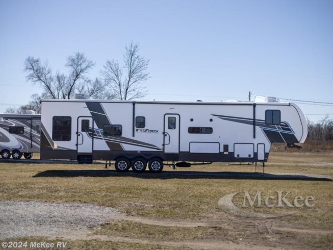 2024 Fuzion Impact Edition 415 by Keystone from McKee RV in Perry, Iowa