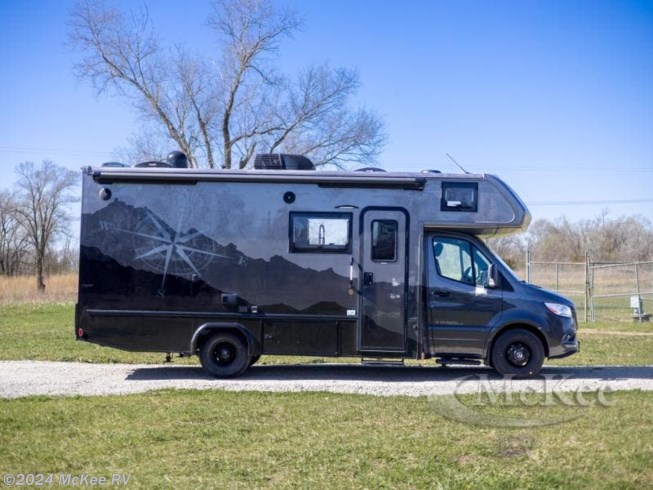 2025 isata 3 24FWSFXM by Dynamax Corp from McKee RV in Perry, Iowa