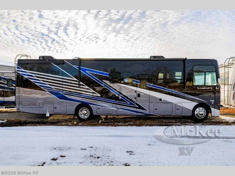 New 2025 Thor Motor Coach Luminate DD35 available in Perry, Iowa