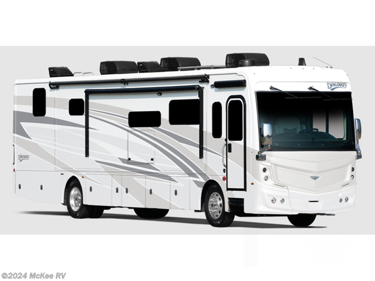 New 2025 Fleetwood Discovery 38W available in Perry, Iowa