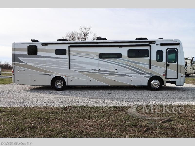2025 Discovery 38W by Fleetwood from McKee RV in Perry, Iowa