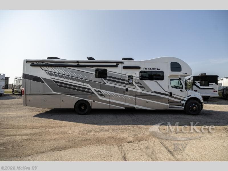 New 2026 Thor Motor Coach Pasadena 38FX available in Perry, Iowa
