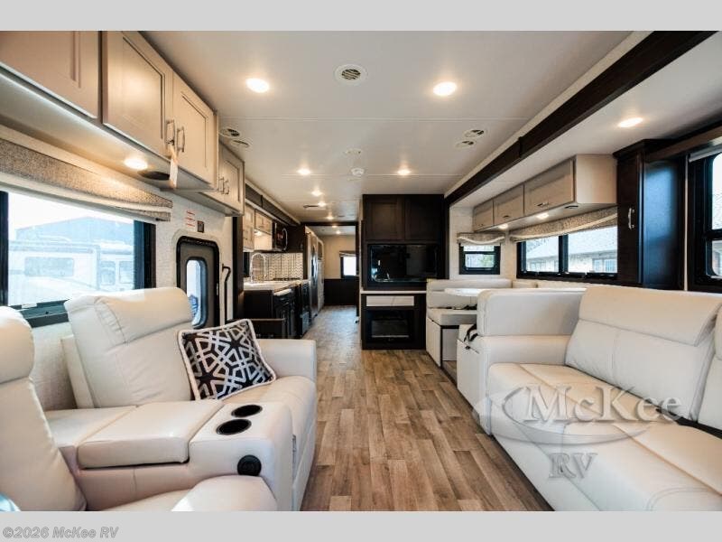 2026 Pasadena 38FX by Thor Motor Coach from McKee RV in Perry, Iowa