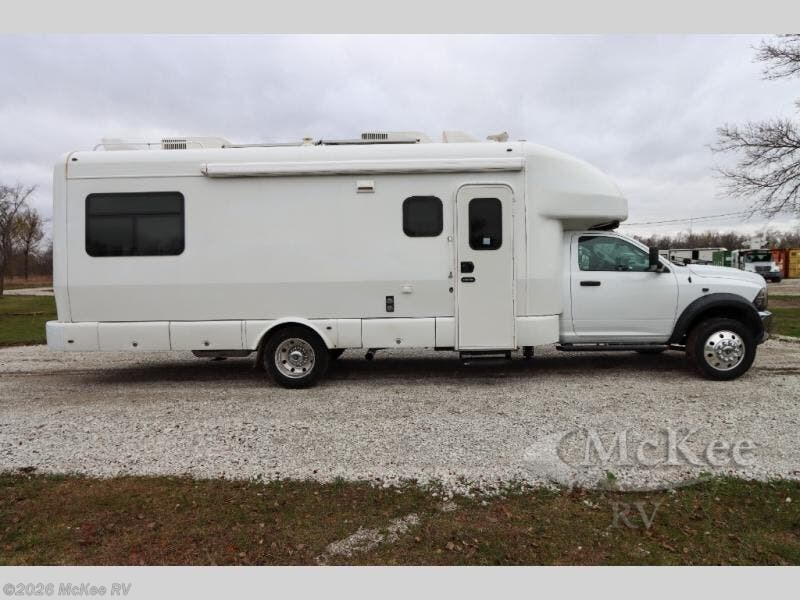 Used 2016 Born Free Majestic BORN FREE available in Perry, Iowa