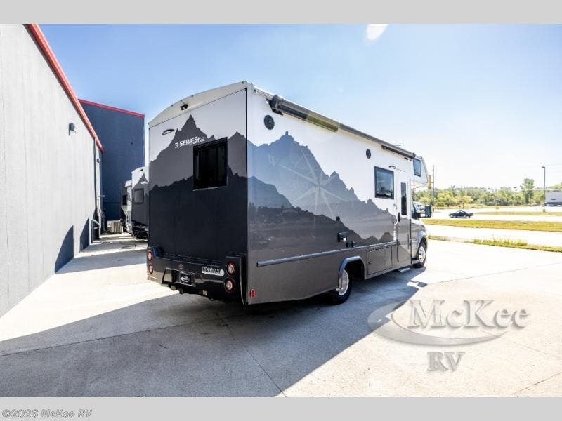 New 2025 Dynamax Corp isata 3 24SSSFXM available in Perry, Iowa