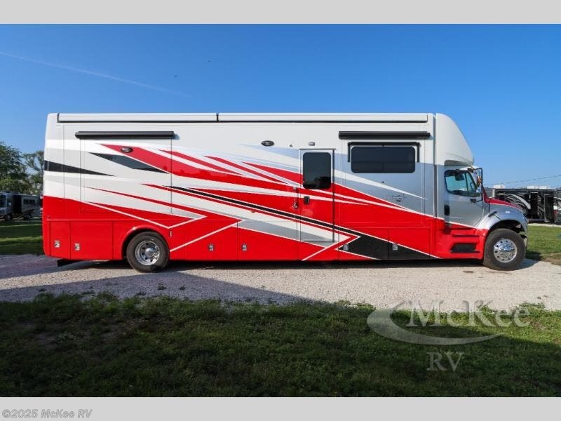 New 2025 Newmar Super Star 4065 available in Perry, Iowa