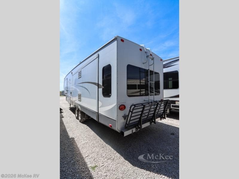 Used 2013 Highland Ridge Roamer M-387RLS available in Perry, Iowa