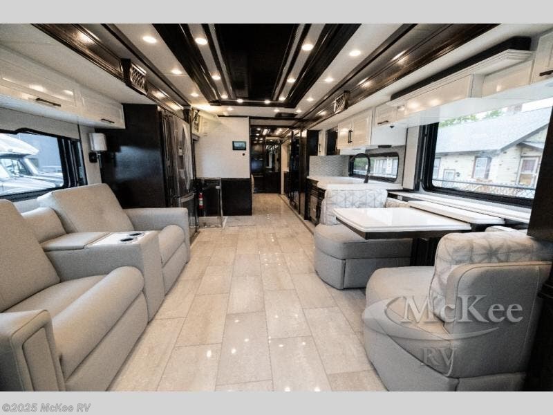 2026 Summit Aire 4540 by Newmar from McKee RV in Perry, Iowa