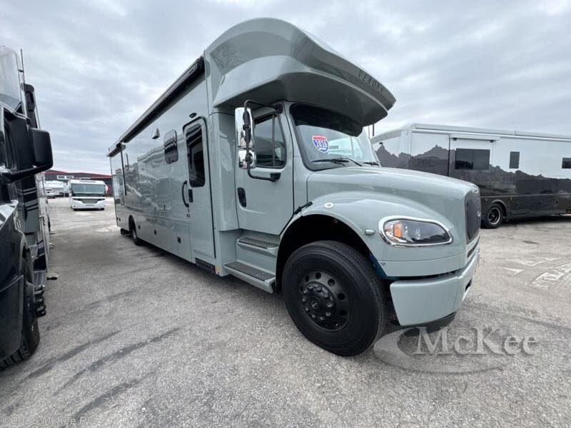 2026 Verona 36VSB by Renegade from McKee RV in Perry, Iowa