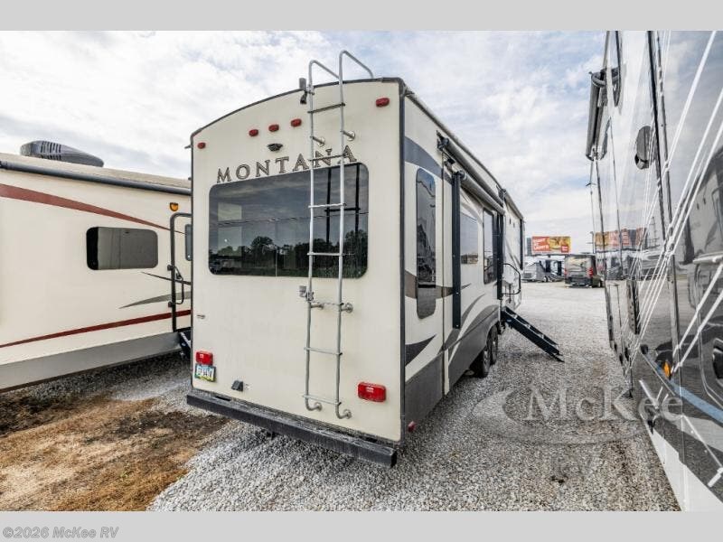Used 2016 Keystone Montana 3721RL available in Perry, Iowa