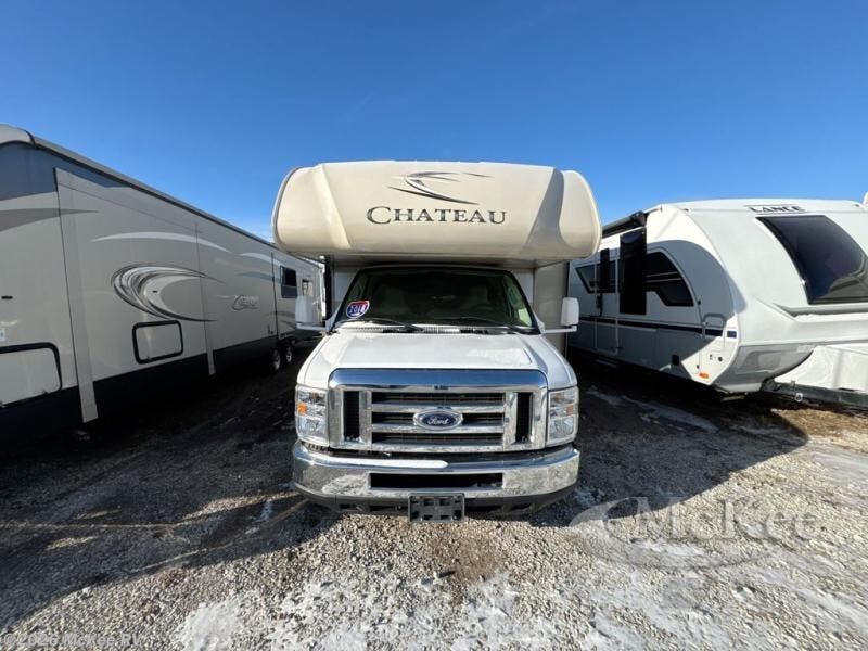 Used 2018 Thor Motor Coach Chateau 28Z available in Perry, Iowa