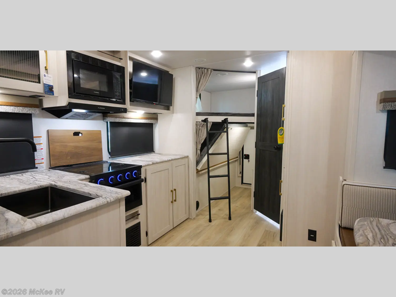 2024 Surveyor Legend 260BHLE by Forest River from McKee RV in Perry, Iowa