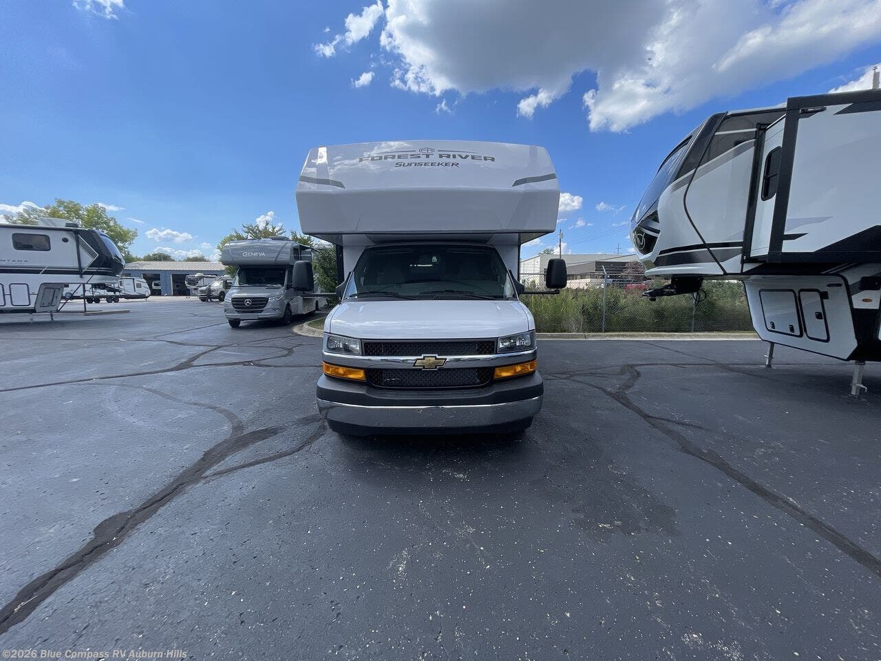 2026 Sunseeker LE 2350LE Chevy by Forest River from Blue Compass RV Auburn Hills in Auburn Hills, Michigan