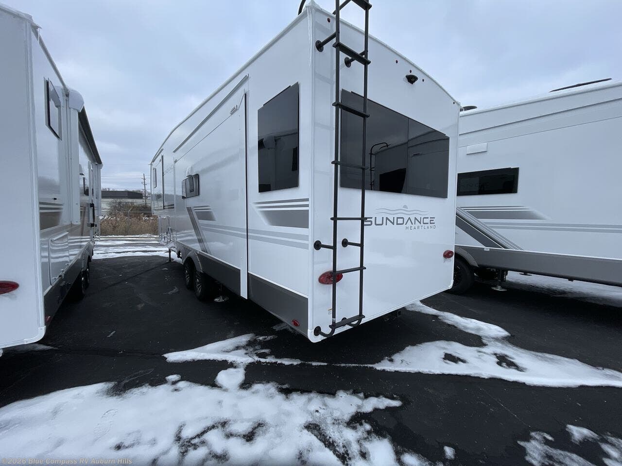 New 2026 Heartland Sundance 29RLCS available in Auburn Hills, Michigan