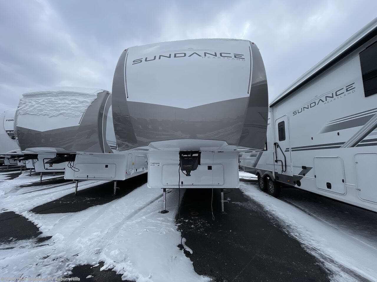 2026 Heartland Sundance 32RLBS - New Fifth Wheel For Sale by Blue Compass RV Auburn Hills in Auburn Hills, Michigan