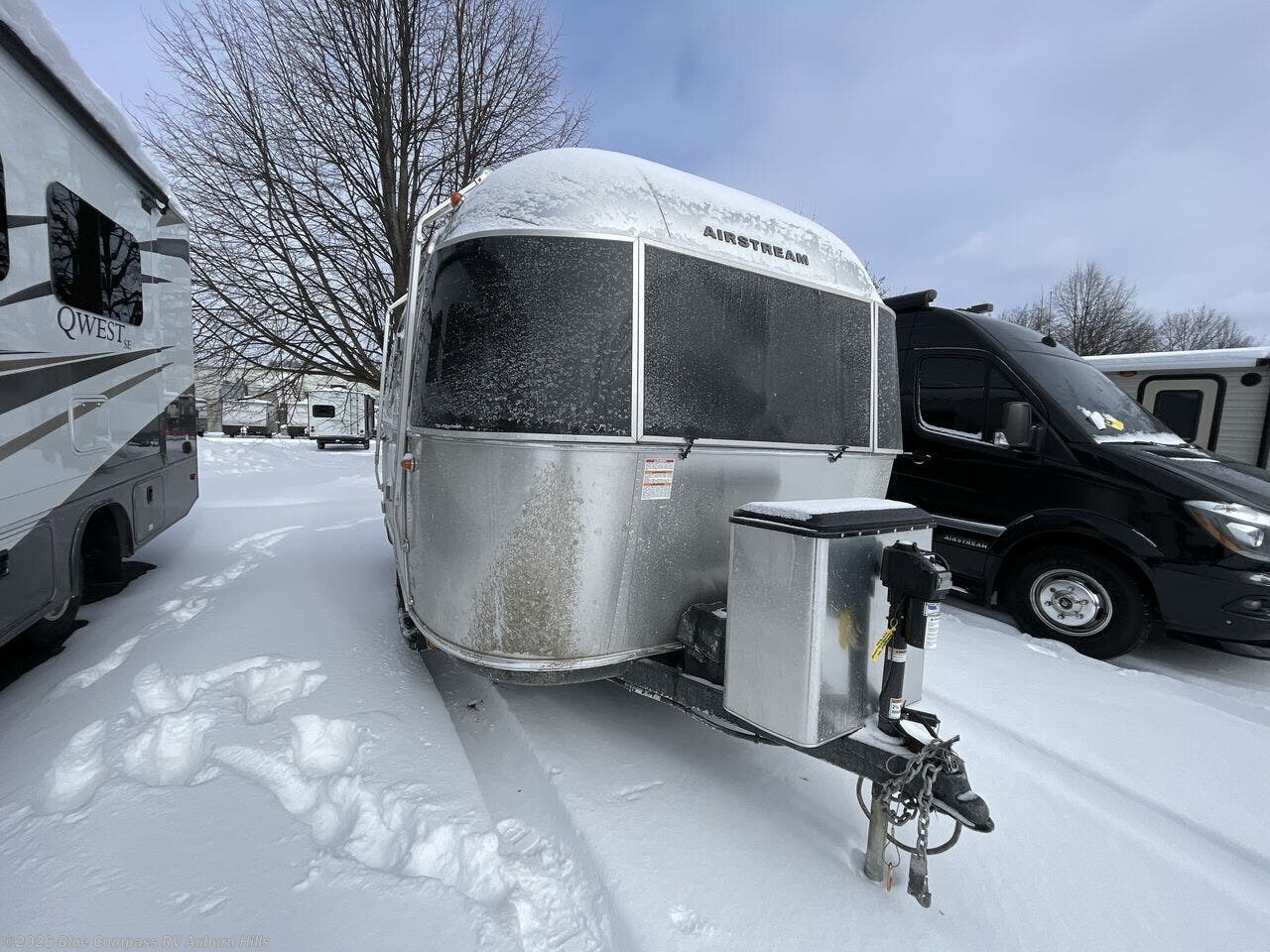 2024 Bambi 16RB by Airstream from Blue Compass RV Auburn Hills in Auburn Hills, Michigan