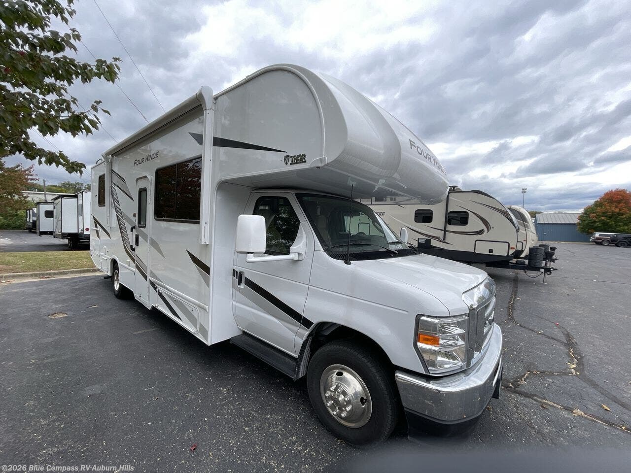 2025 Four Winds 28Z by Thor Motor Coach from Blue Compass RV Auburn Hills in Auburn Hills, Michigan
