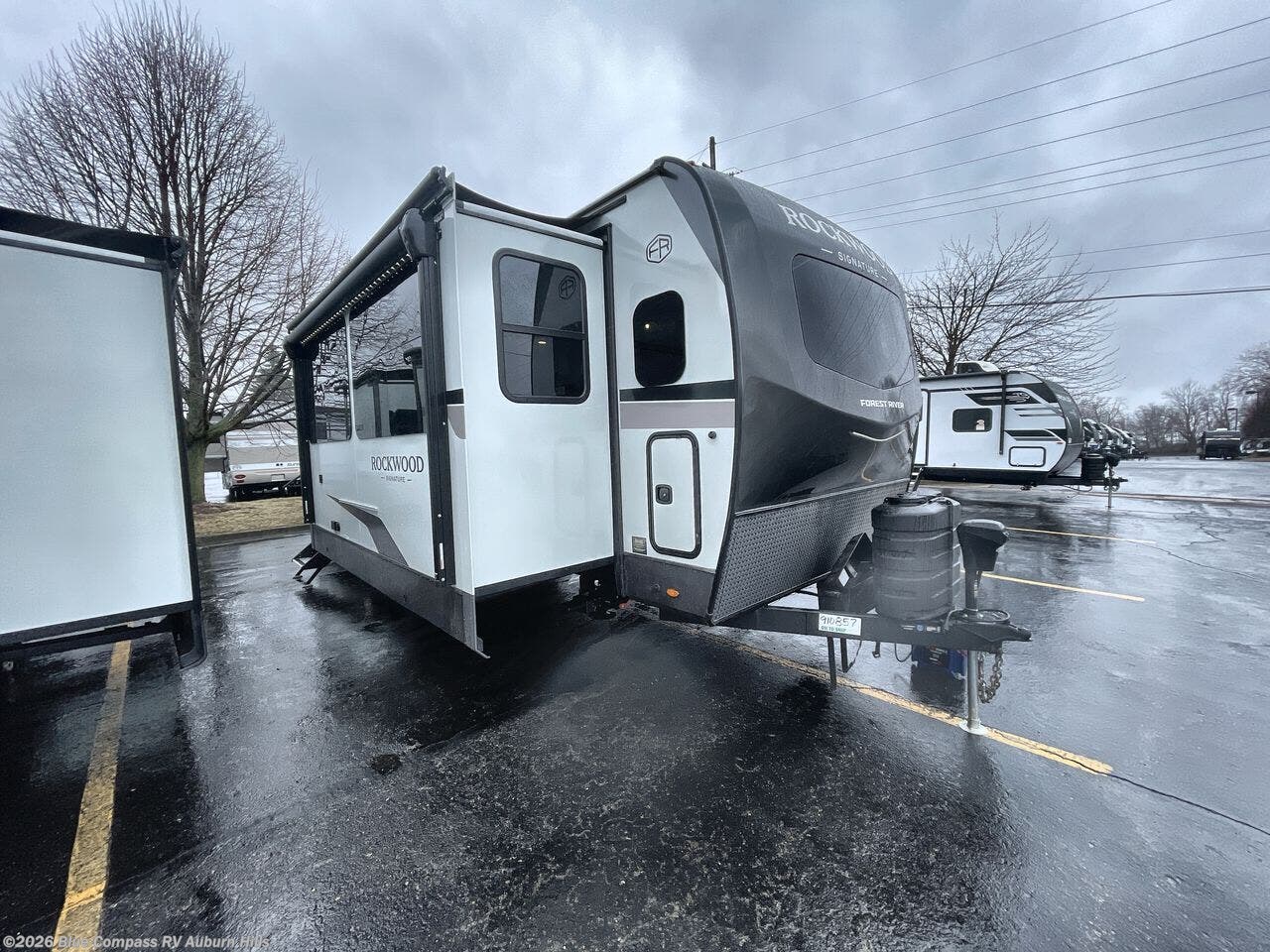 2026 Rockwood Signature 8339FK by Forest River from Blue Compass RV Auburn Hills in Auburn Hills, Michigan